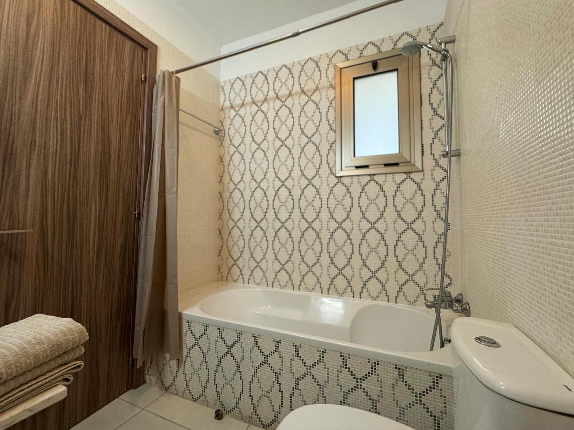 Halcyon Central Apartment Larnaca Exterior photo